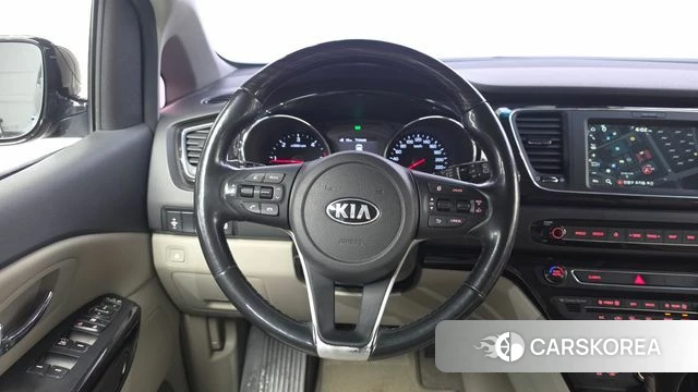 Kia The New Carnival 2018 Черный из Кореи, фото 5