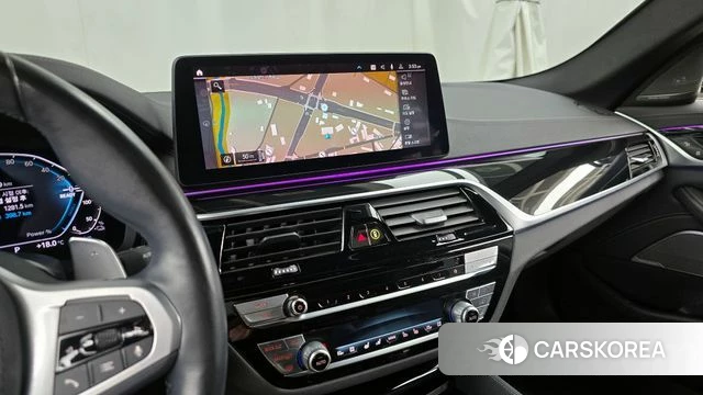 BMW 5 Series (G30) 2022 Черный из Кореи, фото 5