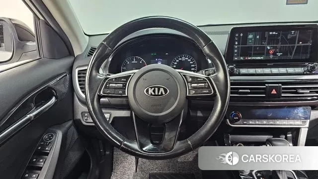Kia Seltos 2019 Белый из Кореи, фото 5