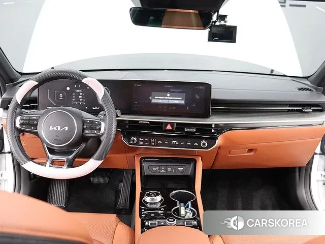 Kia The New K5 3rd generation 2025 Белый из Кореи, фото 5