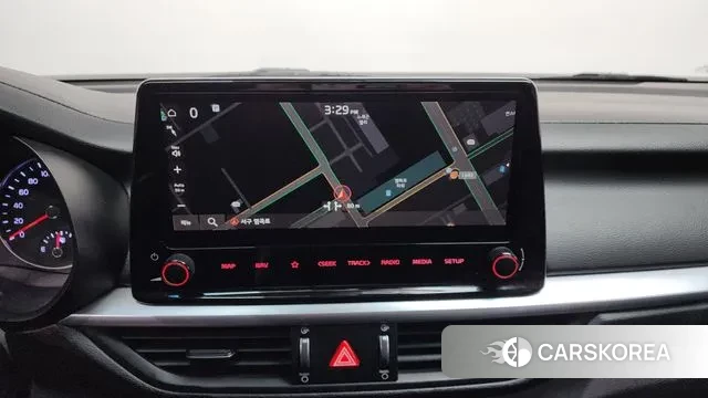 Kia The New K3 2nd generation 2021 Белый из Кореи, фото 5