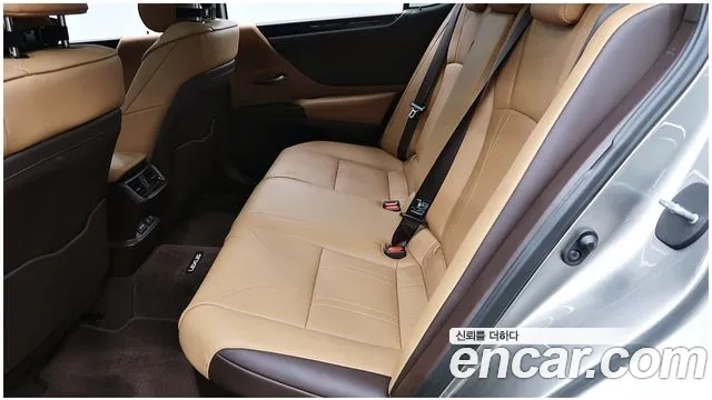 Lexus ES300h 7th generation 2021 Песочный из Кореи, фото 5