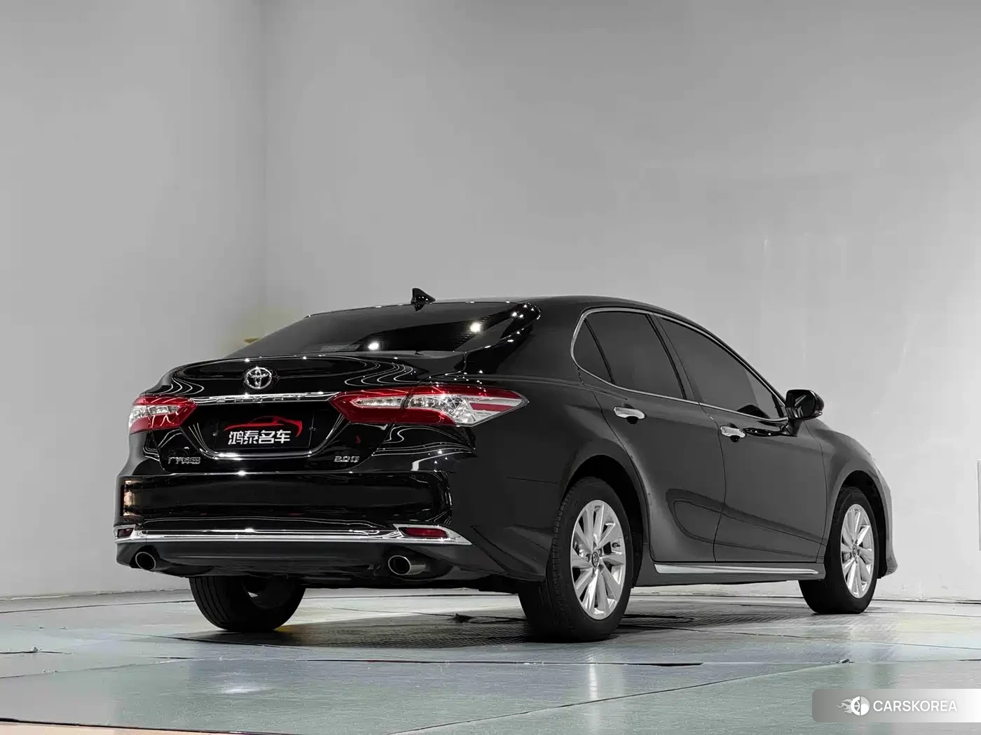 Toyota Camry 2024 Черный из Китая, фото 5
