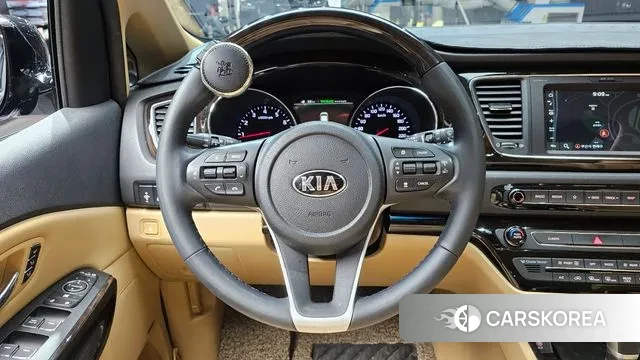 Kia The New Carnival 2019 Черный из Кореи, фото 5
