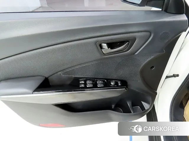 Ssangyong Berry New Tivoli 2019 Белый из Кореи, фото 5