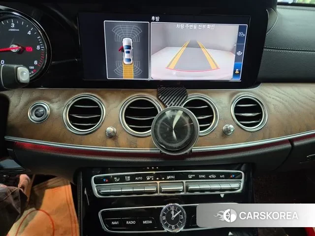 Mercedes-Benz E-Class W213 2019 Белый из Кореи, фото 5