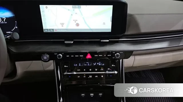 Kia Carnival 4th generation 2023 Белый из Кореи, фото 5