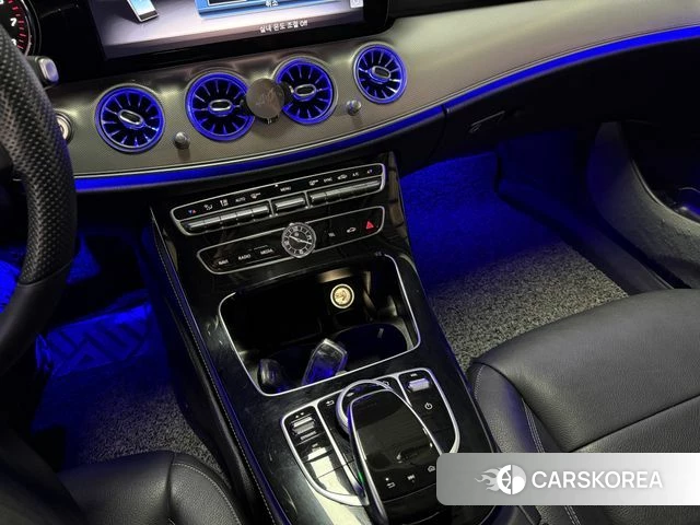 Mercedes-Benz E-Class W213 2018 Белый из Кореи, фото 5
