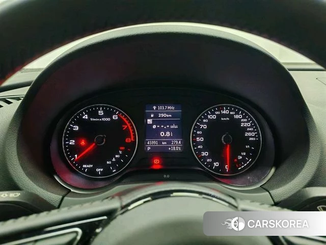 Audi A3 2021 Белый из Китая, фото 5