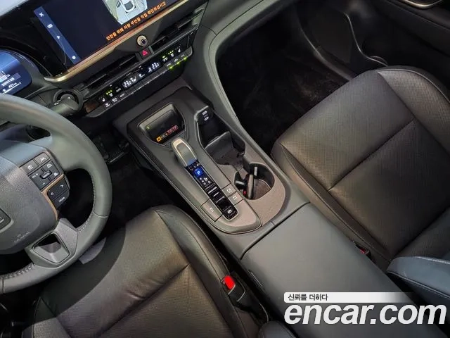 Toyota Crown Crossover 2023 Белый из Кореи, фото 5