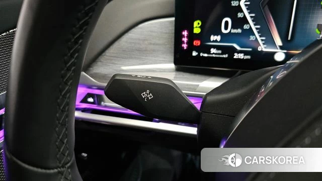 BMW 7 Series (G70) 2023 Черный из Кореи, фото 5