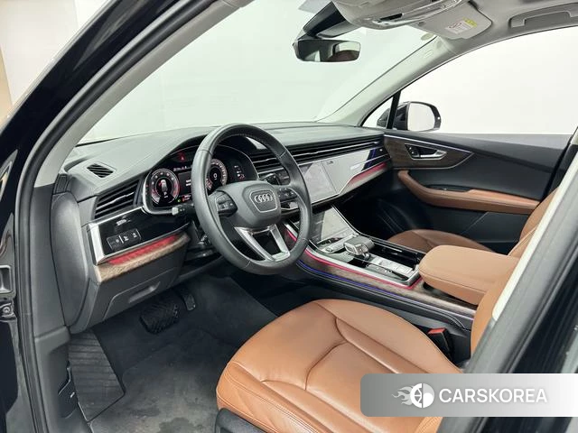 Audi Q7 2024 Черный из Китая, фото 5