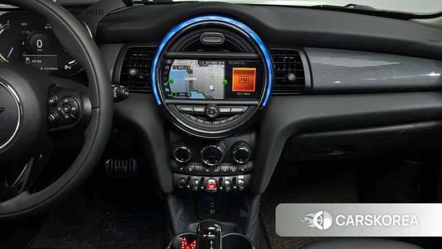 Mini Cooper 2021 Жемчужный цвет из Кореи, фото 5