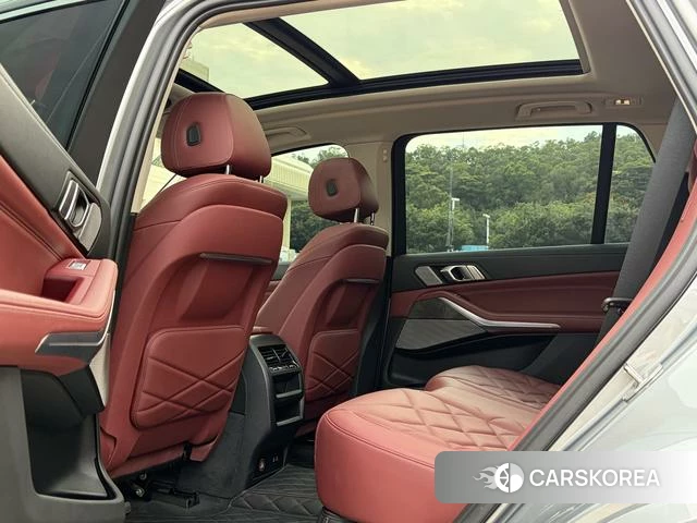 BMW X5 2023 Темно-серый из Китая, фото 5