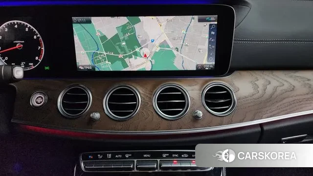 Mercedes-Benz E-Class W213 2020 Черный из Кореи, фото 5