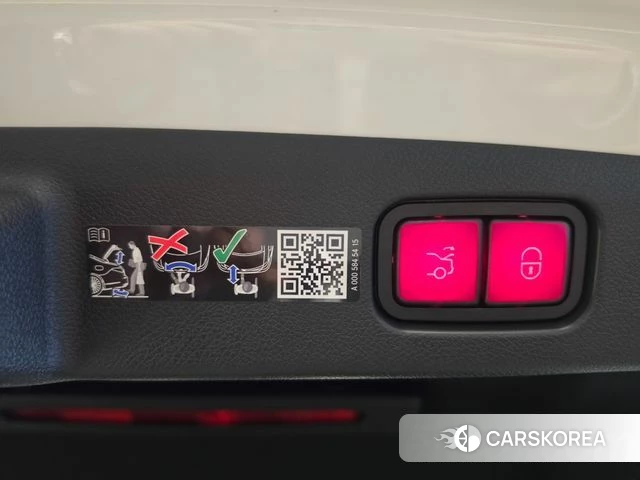 Mercedes-Benz E-Class W214 2025 Белый из Кореи, фото 5