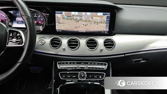 Mercedes-Benz E-Class W213 2019 Серый из Кореи, фото 5