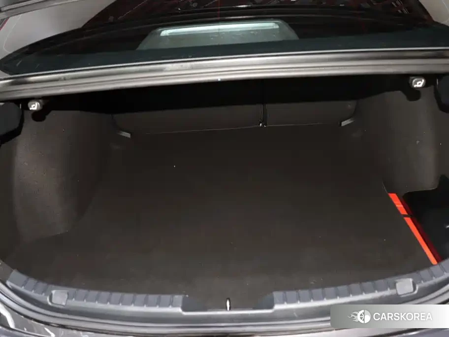 Mazda 3 2023 Silver/gray из Китая, фото 5