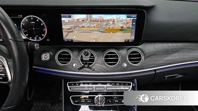 Mercedes-Benz E-Class W213 2020 Белый из Кореи, фото 5