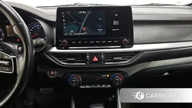 Kia The New K3 2nd generation 2021 Белый из Кореи, фото 5