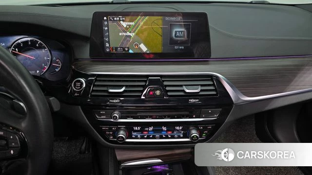 BMW 5 Series (G30) 2018 Серый из Кореи, фото 5