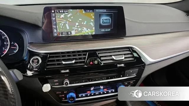 BMW 5 Series (G30) 2018 Черный из Кореи, фото 5