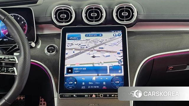 Mercedes-Benz C-Class W206 2023 Белый из Кореи, фото 5