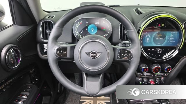 Mini Cooper Countryman 2023 Песочный из Кореи, фото 5