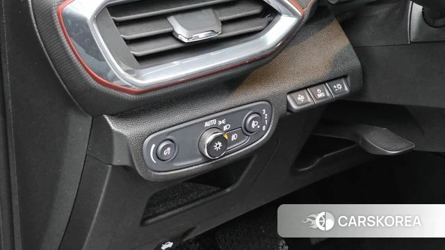 Chevrolet (GM Daewoo) Trailblazer 2022 Черный из Кореи, фото 5