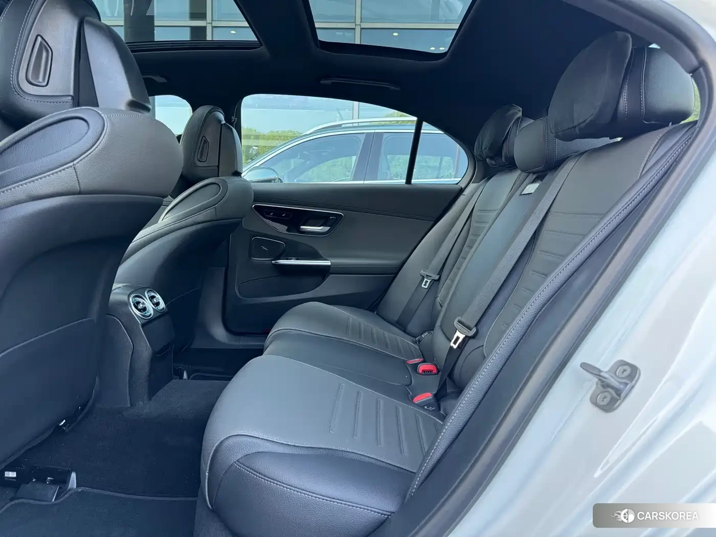 Mercedes-Benz C-class 2026 Белый из Китая, фото 5