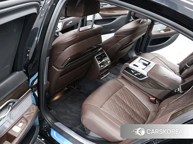 BMW 7 Series (G11) 2022 Черный из Кореи, фото 5