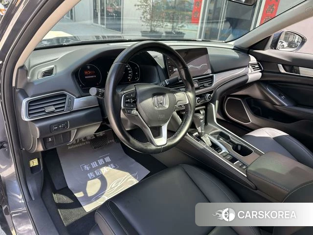 Honda Accord 2023 Серебристо-серый из Китая, фото 5
