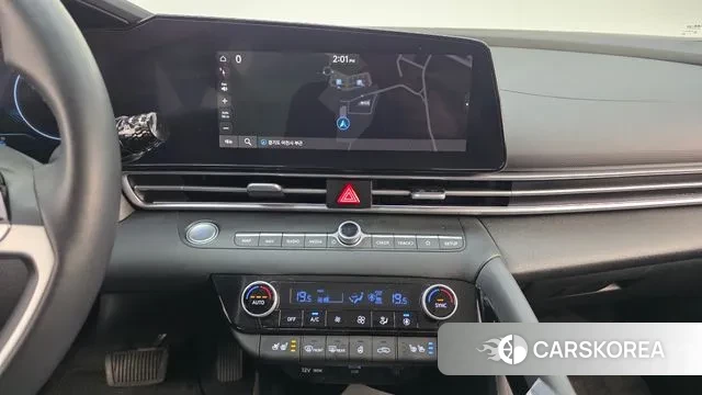 Hyundai Avante Hybrid (CN7) 2023 Белый из Кореи, фото 5