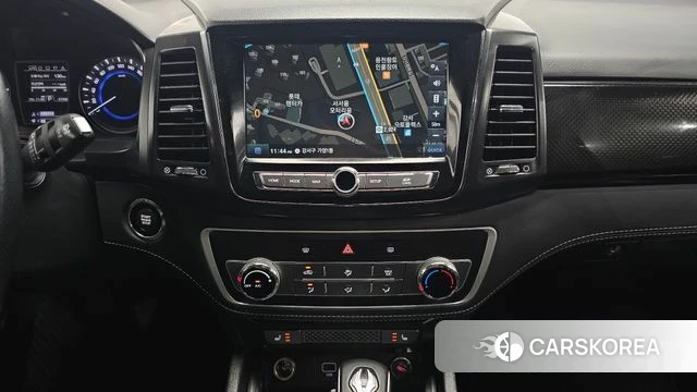 Ssangyong Rexton Sports 2020 Серебристо-серый из Кореи, фото 5