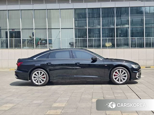 Audi A6L 2023 Черный из Китая, фото 5