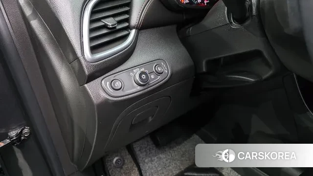 Chevrolet (GM Daewoo) The New Trax 2018 Серый из Кореи, фото 5