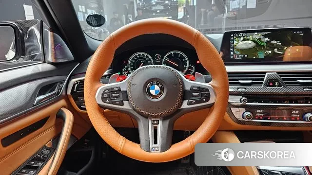 BMW 5 Series (G30) 2018 Белый из Кореи, фото 5