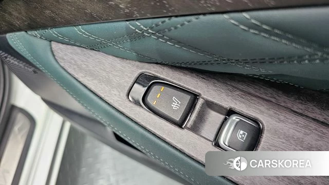 Kia K8 Hybrid 2023 Белый из Кореи, фото 5