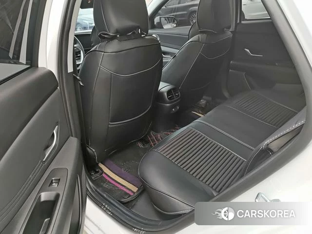 Hyundai Elantra 2024 Белый из Китая, фото 5