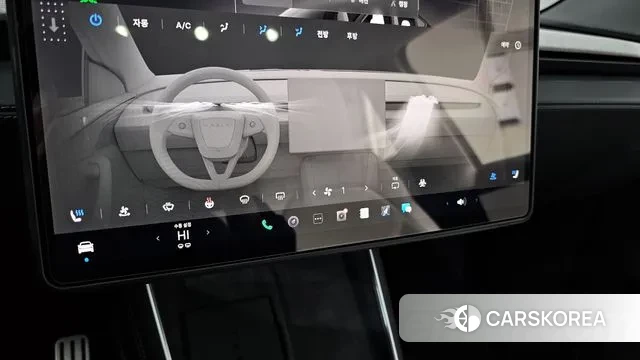 Tesla Model Y 2025 Черный из Кореи, фото 5