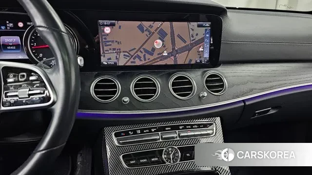 Mercedes-Benz E-Class W213 2020 Серый из Кореи, фото 5