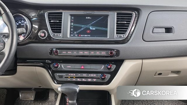 Kia The New Carnival 2019 Серый из Кореи, фото 5
