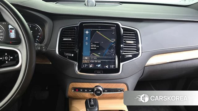 Volvo XC90 second Generation 2020 Белый из Кореи, фото 5
