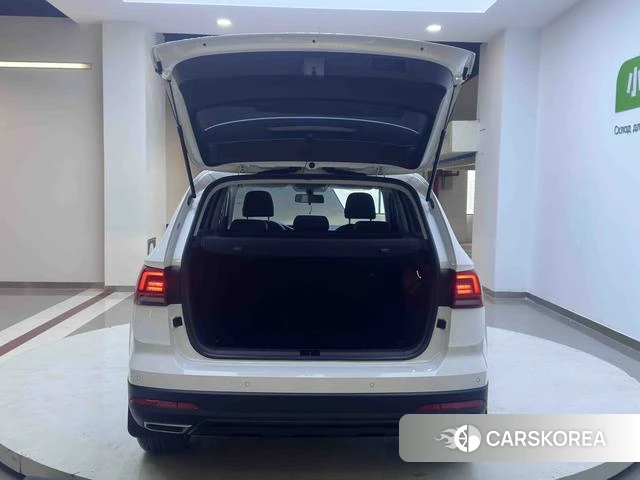 Volkswagen Tuyue 2022 Белый из Китая, фото 5