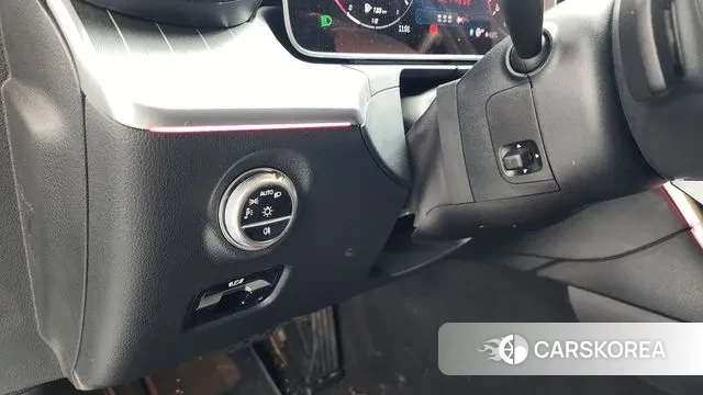 Mercedes-Benz C-Class W206 2025 Белый из Кореи, фото 5