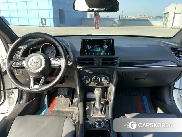 Mazda CX-4 2023 Белый из Китая, фото 5