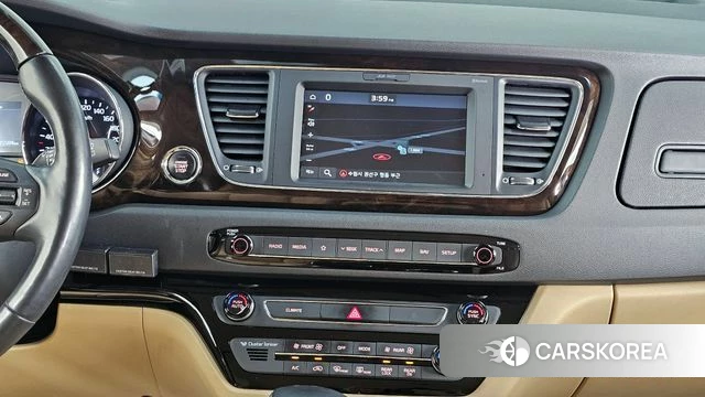 Kia The New Carnival 2018 Белый из Кореи, фото 5