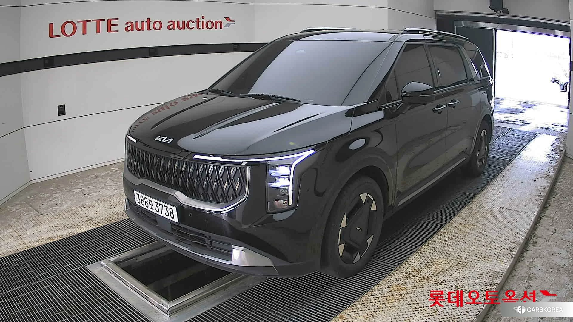 Kia Carnival Hybrid 2025 Черный из Кореи, фото 5