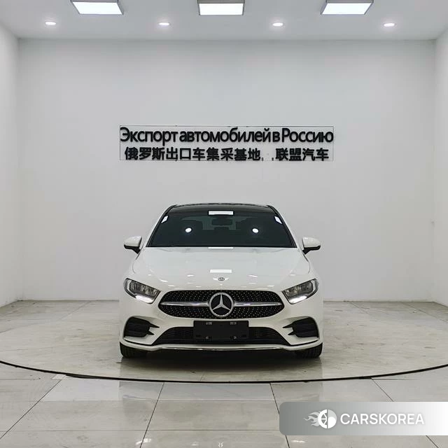 Mercedes-Benz Class A 2022 Белый из Китая, фото 5