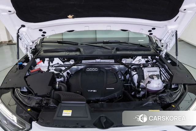 Audi Q5L 2022 Белый из Китая, фото 5